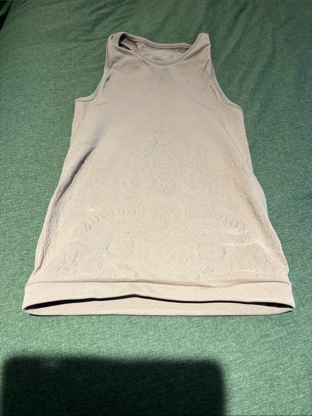 lululemon athletica Sleeveless Tank - Light Mauve